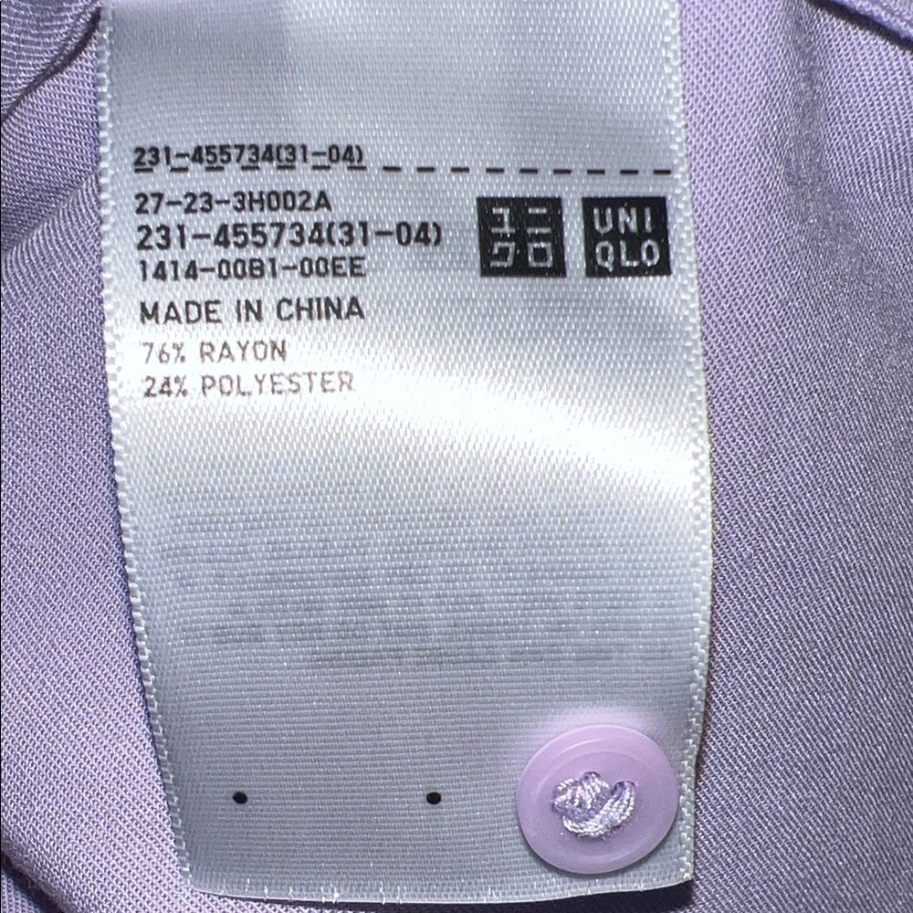 Uniqlo Lavender Button-Down Shirt - Picture 4 of 5